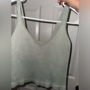 Not sure where it’s from but super cute mint green crop top size small